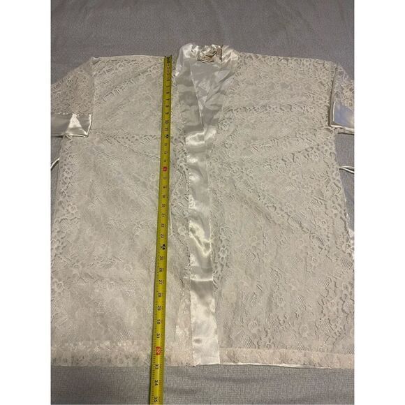 Victorias Secret one size white lace gold label gold tag vintage robe bridal sat - Picture 3 of 8